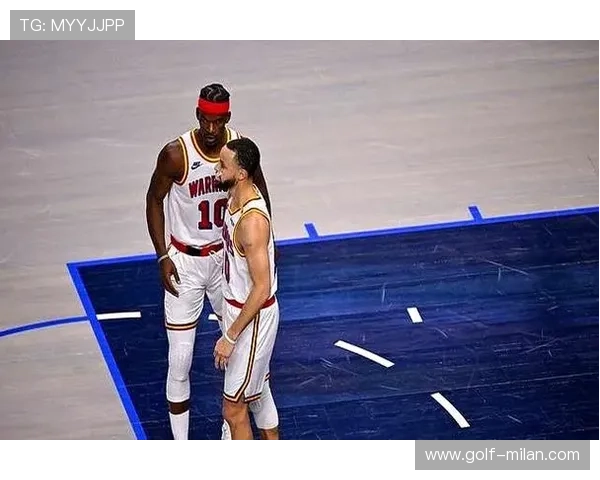 足球圈开黑球星盘点那些与队友默契十足的合作伙伴